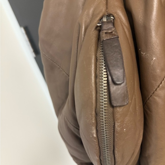 BCBGMaxAzria GUC close to excellent HUGE Gathered slouch Leather Hobo Bag - Picture 9 of 15